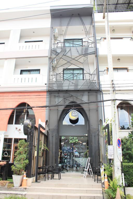 De Ja Moon Hostel Chiang Mai Eksteriør billede