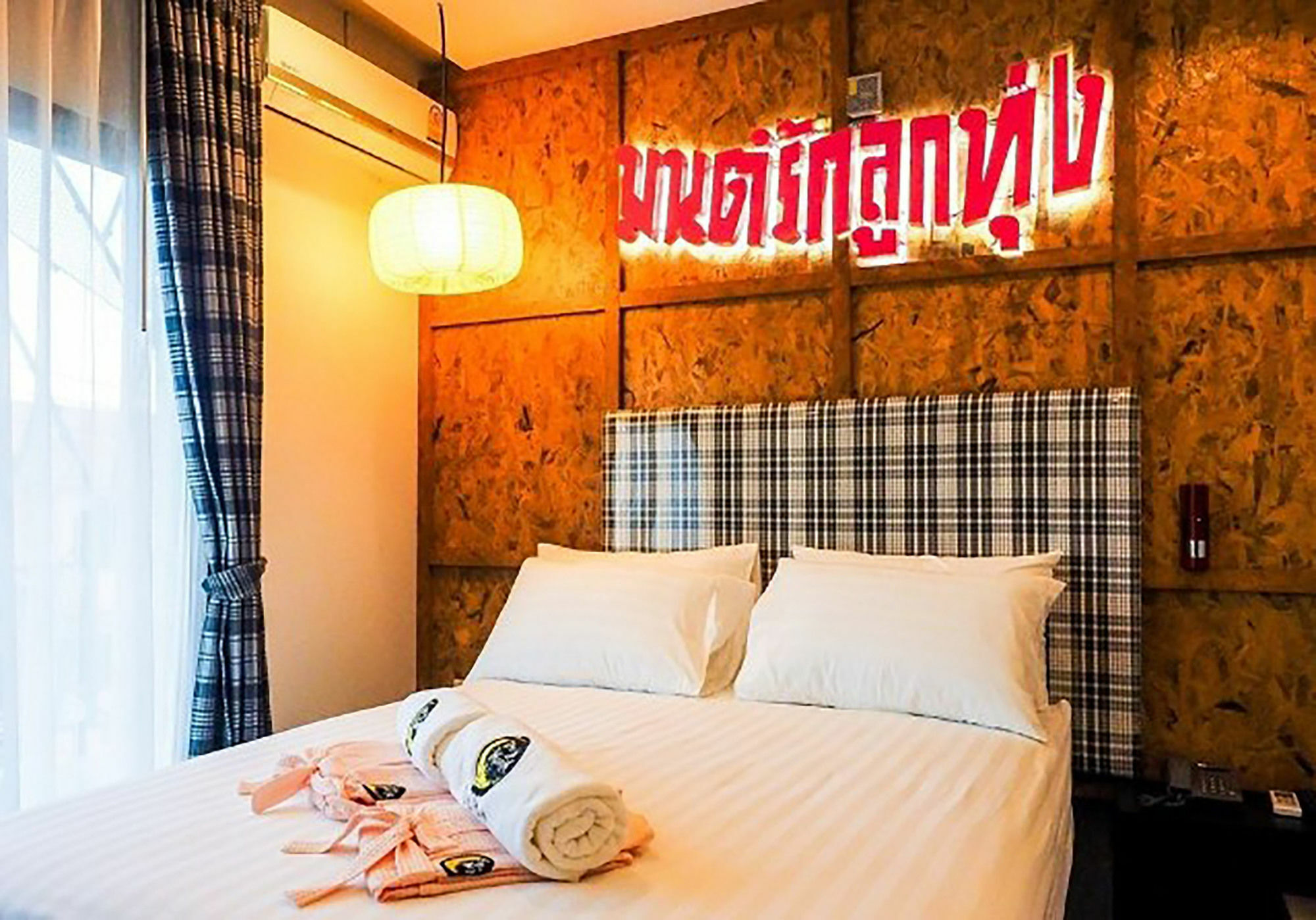 De Ja Moon Hostel Chiang Mai Eksteriør billede