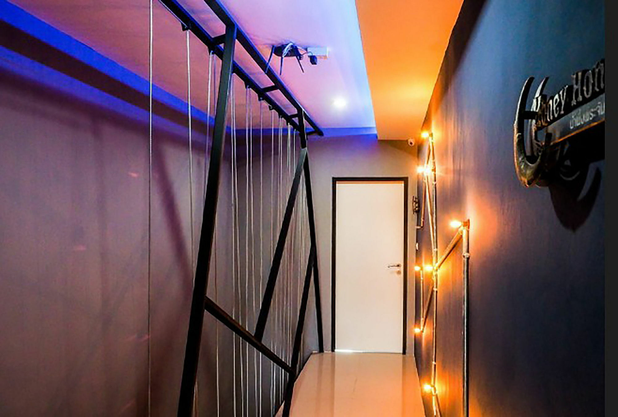 De Ja Moon Hostel Chiang Mai Eksteriør billede